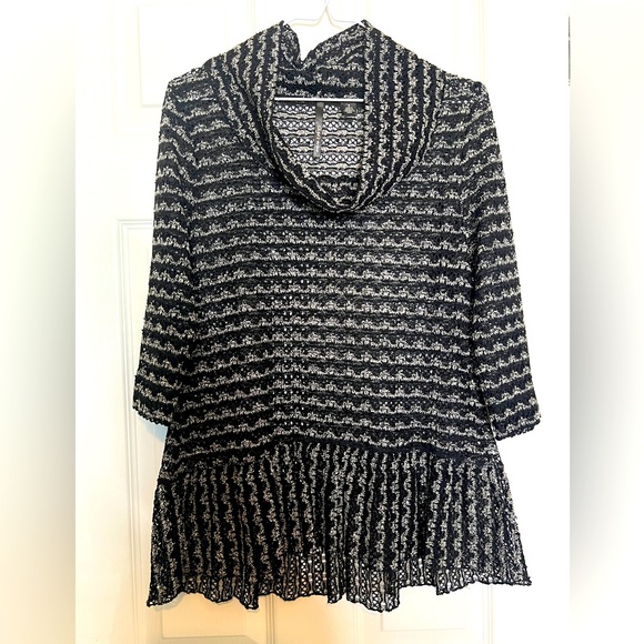 🖤 Shimmer Open Knit Blouse - Picture 1 of 7